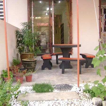 Homestay Amsyarah Сери-Искандар Экстерьер фото